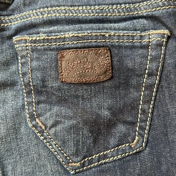 Stitch’s Yuma Denim - Picture 4 of 6